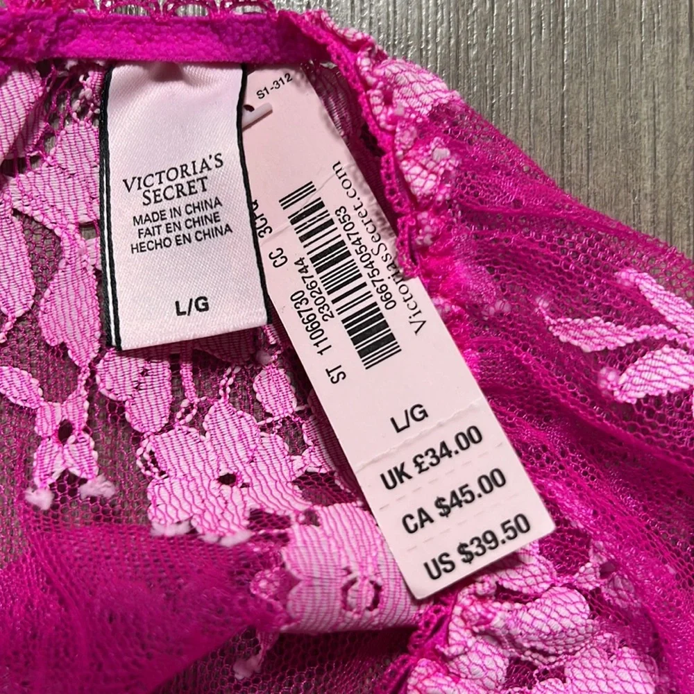 Victoria’s Secret lace shorts